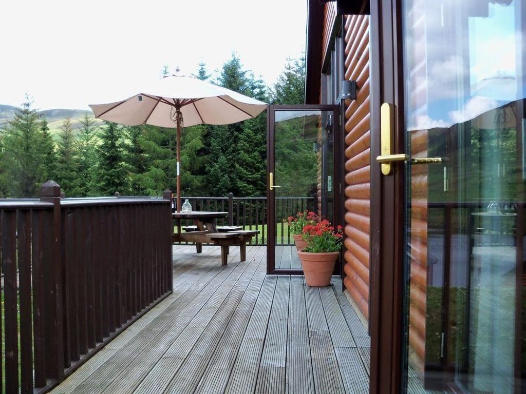 Lochside Lodge Glengoulandie Dış mekan fotoğraf